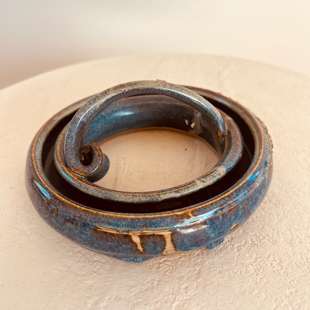 GORGEOUS HANDMADE PANSY RING BLUE/BROWN PANSY RING IN PERFECT VINTAGE CONDITION - Picture 5 of 10